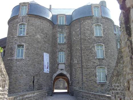Entrée du château