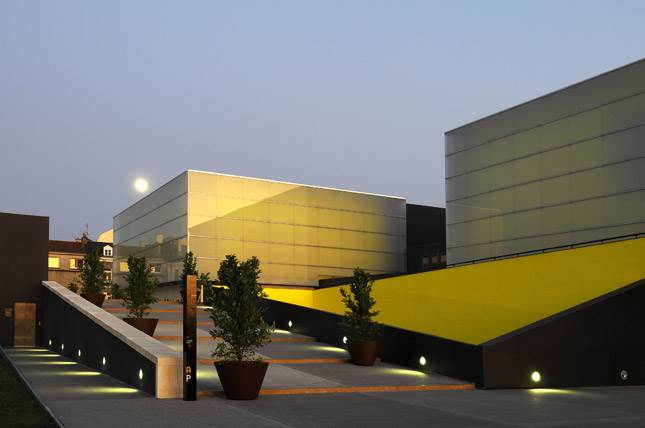 Théâtre Auditorium de Poitiers (le 'TAP')